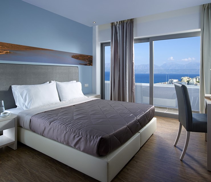 PANORAMIC DOUBLE OR TWIN SEA VIEW